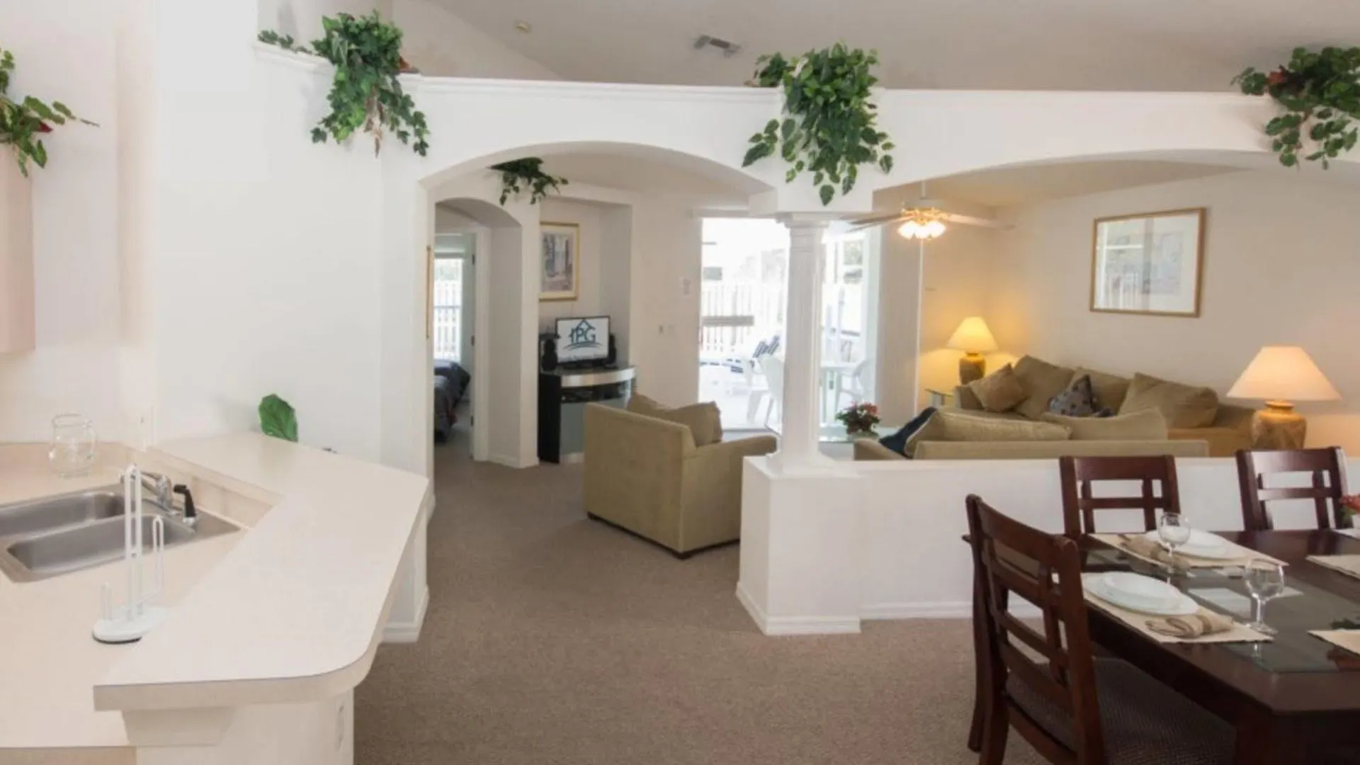 Ray's Eagle Pointe *