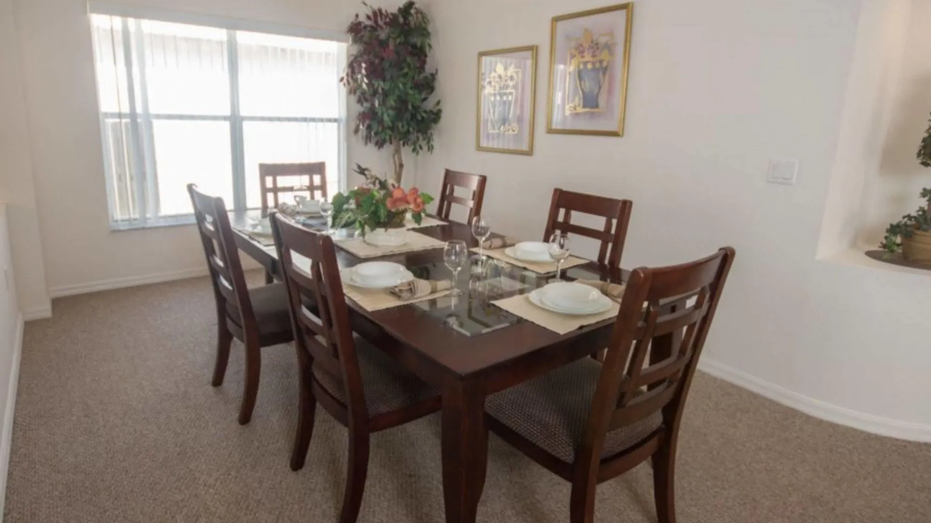 Villa Ray's Eagle Pointe