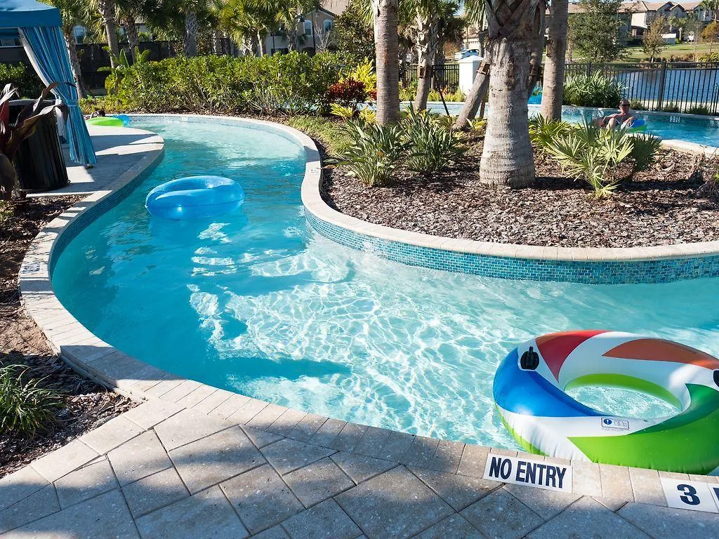 9bd/6ba For 22 Sleeps Villa Kissimmee