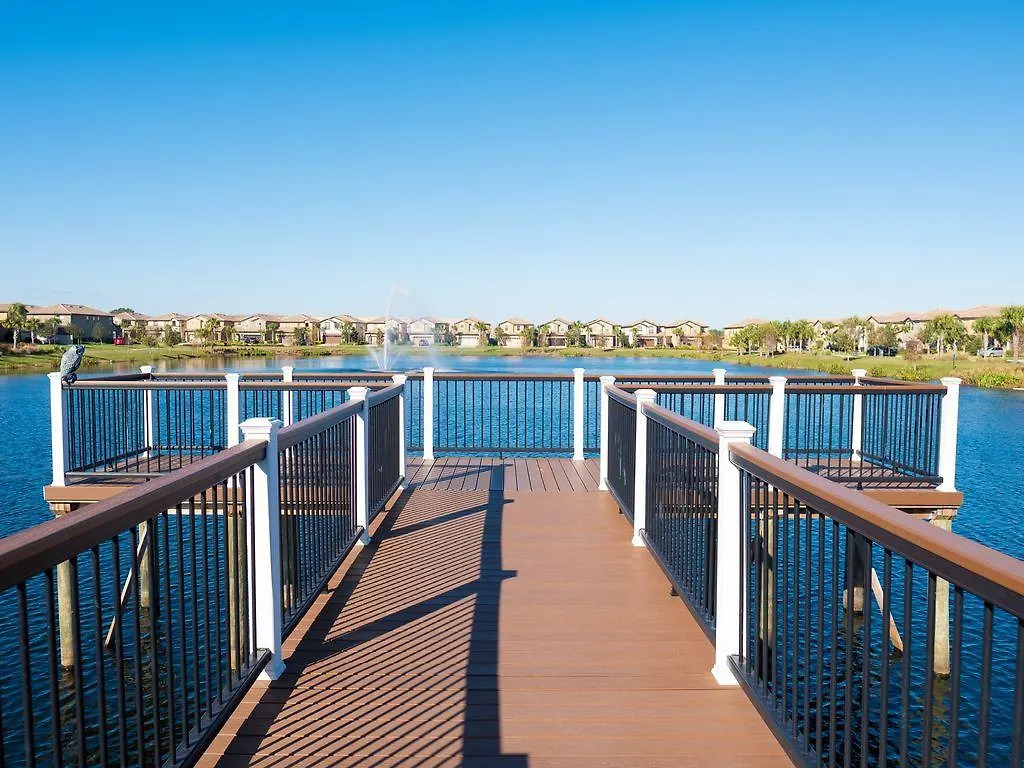 9bd/6ba For 22 Sleeps Villa *