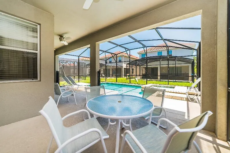 אתר נופש Paradise Palms Deluxe Homes 4*