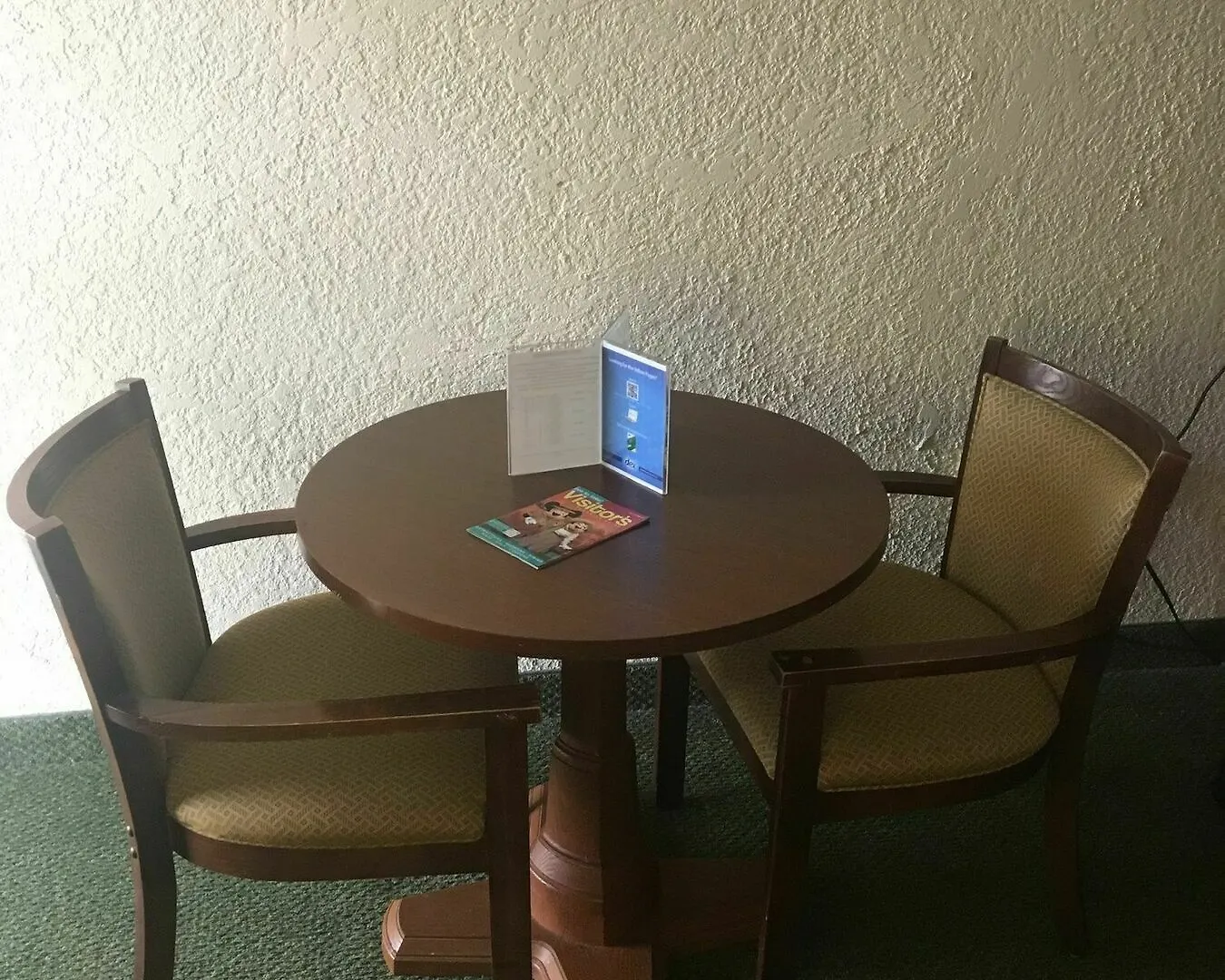 Parkside & Otel 2*