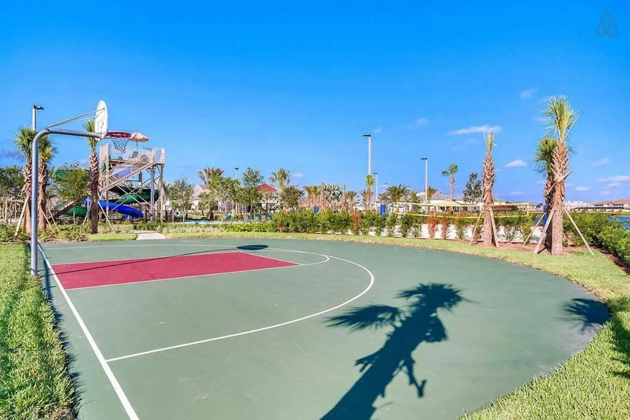 A - New 4 Bedroom - 5 Miles To - Free Water Park - Private Pool