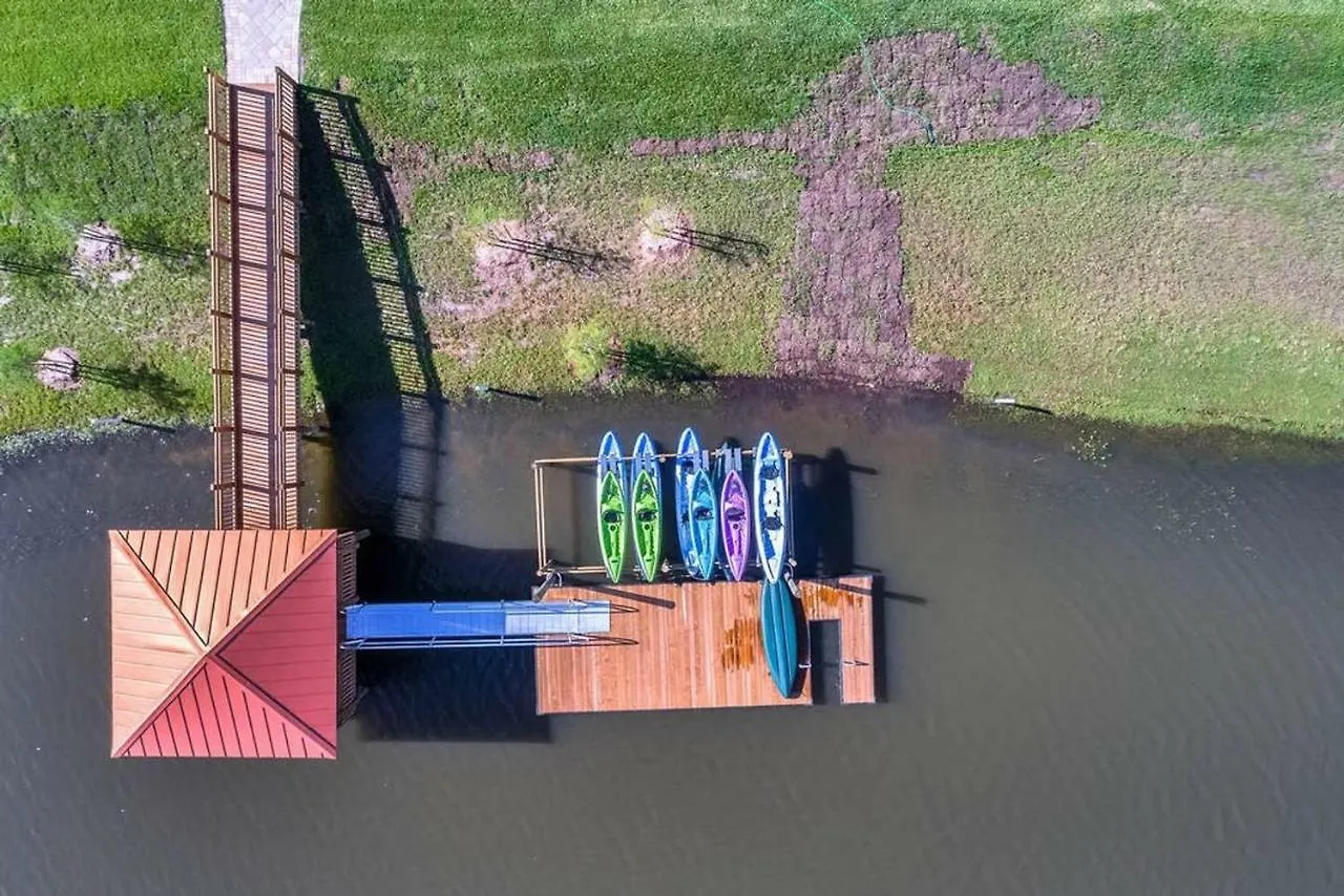 A - New 4 Bedroom - 5 Miles To - Free Water Park - Private Pool Kissimmee