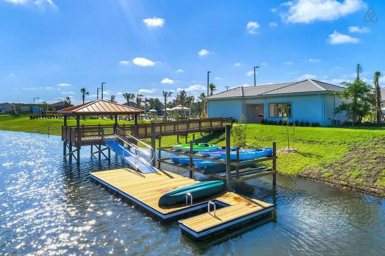 A - New 4 Bedroom - 5 Miles To - Free Water Park - Private Pool * Kissimmee