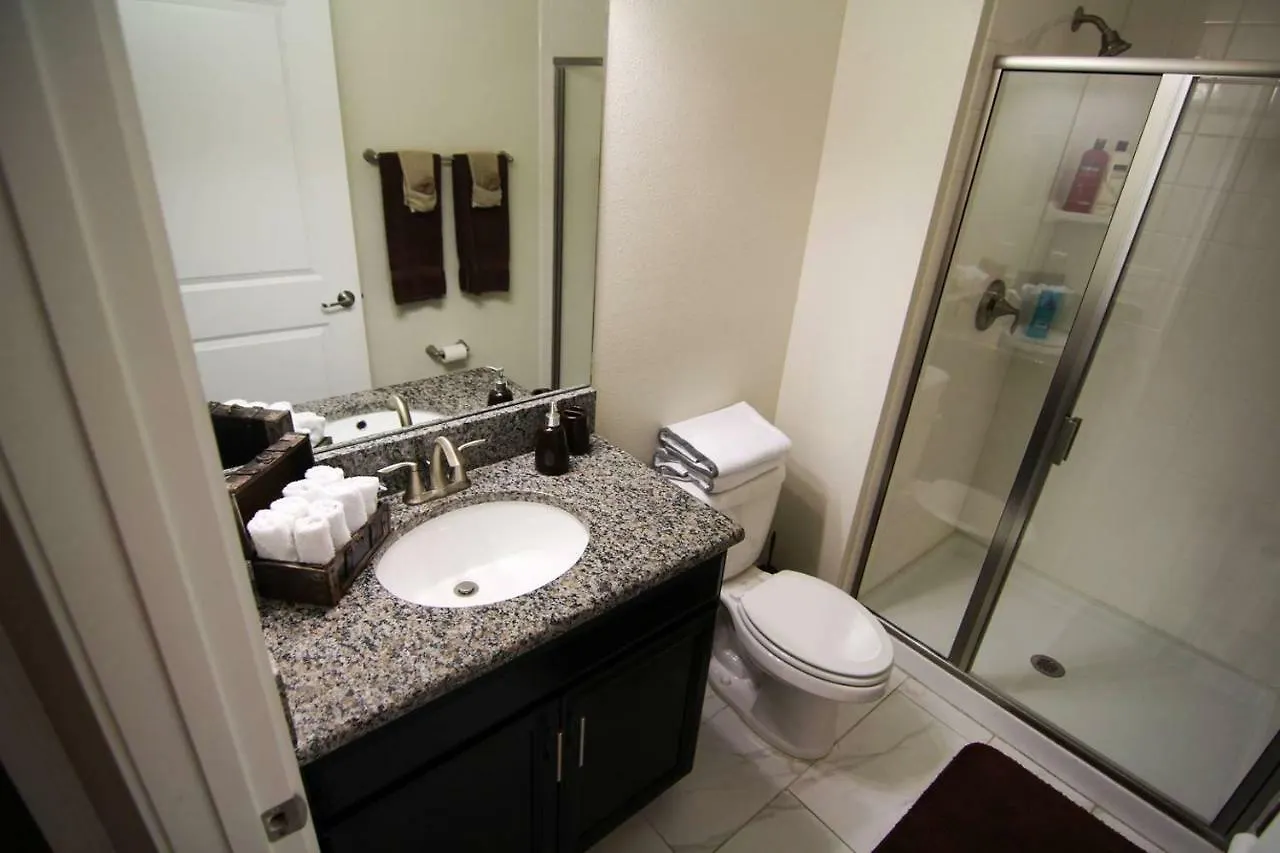 A - New 4 Bedroom - 5 Miles To - Free Water Park - Private Pool