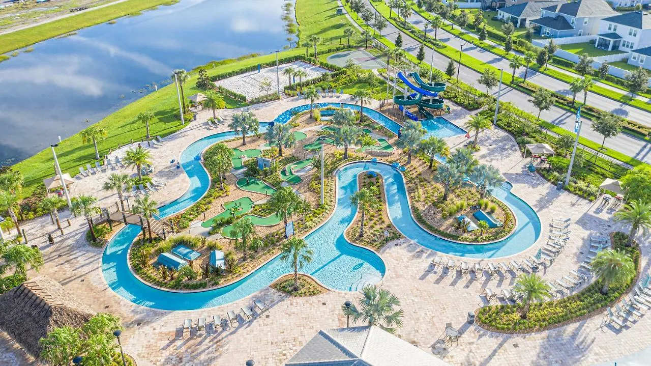 Apartment Only 5 Miles From Disney! Free Water Park! 2 Bed, 2 Bath Condo, Sleeps 8