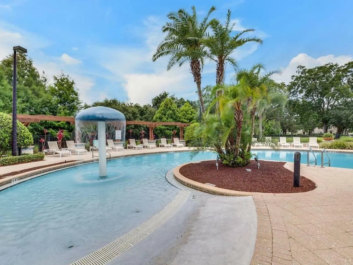 2956 Lucaya Village - Gorgeous Four Bed Close To Area *