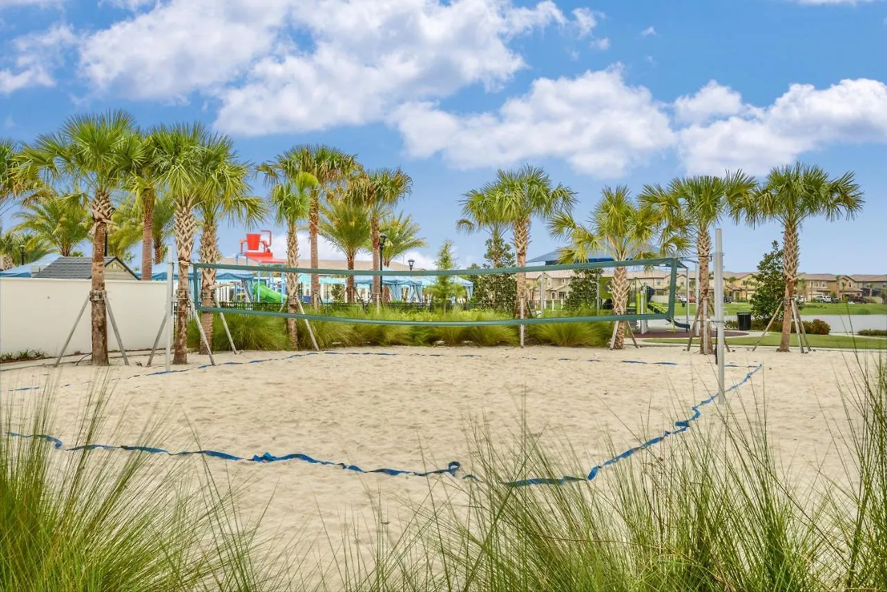 8 Bedroom, 6 Bathroom Upscale Near All The Fun In *