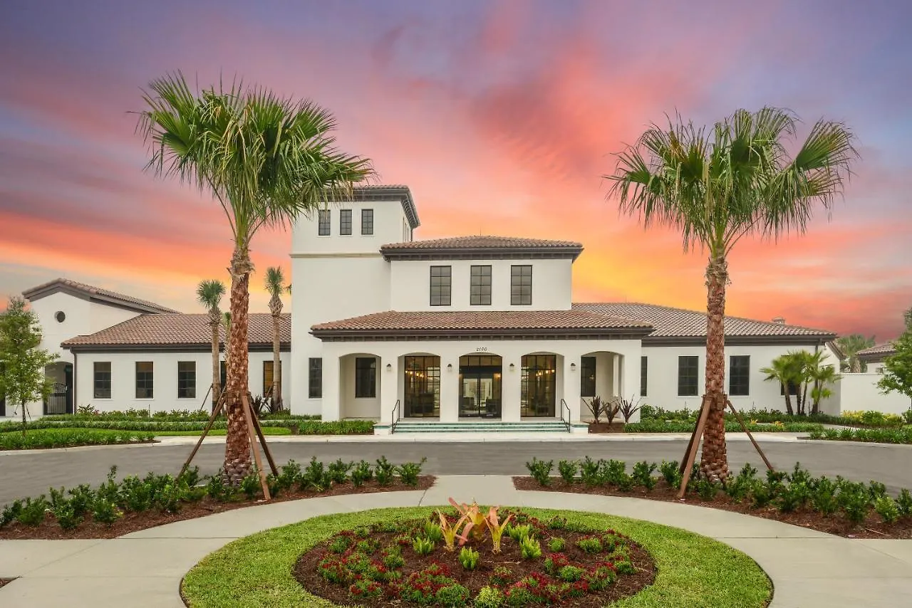 8 Bedroom, 6 Bathroom Upscale Near All The Fun In * Kissimmee