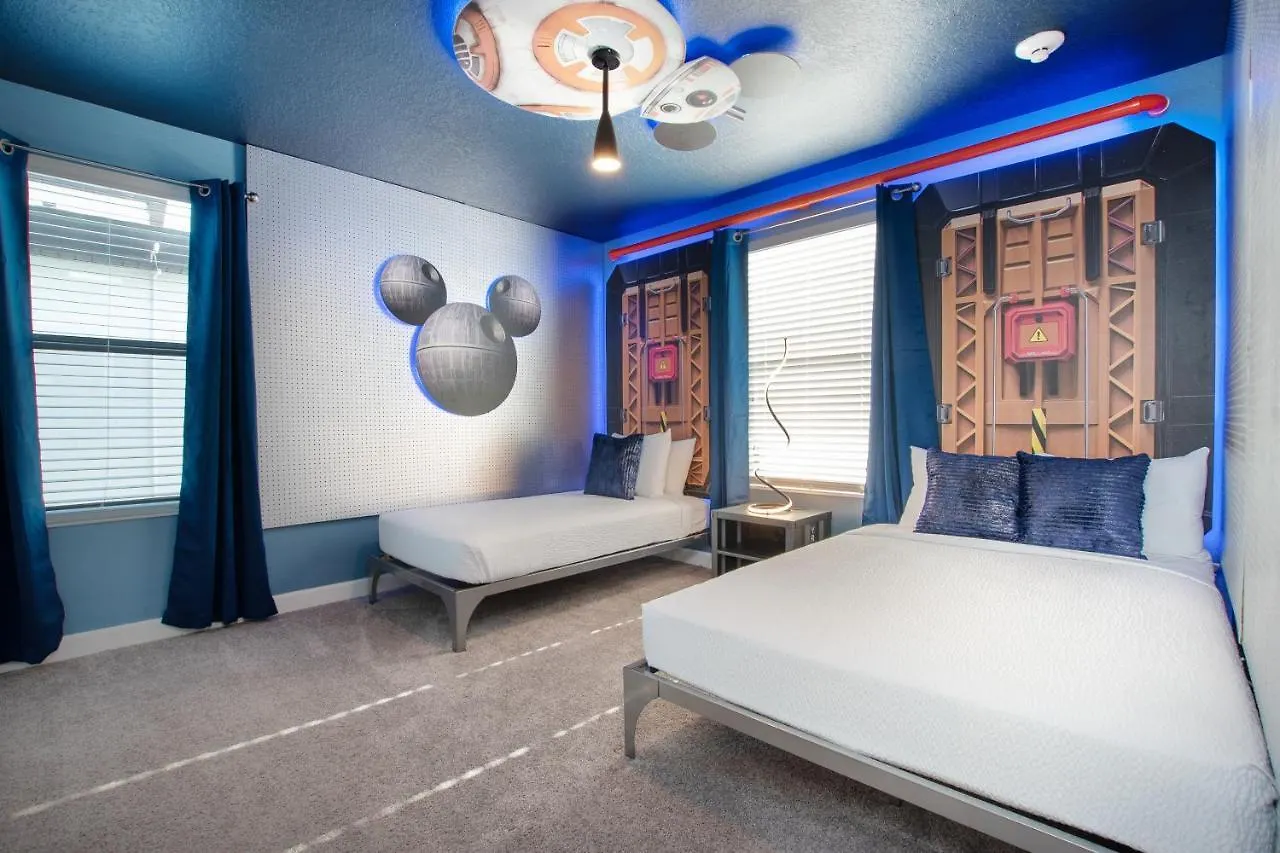 Private Poolspa Gameroom Near Wdw Sleeps 25 Holiday home Kissimmee