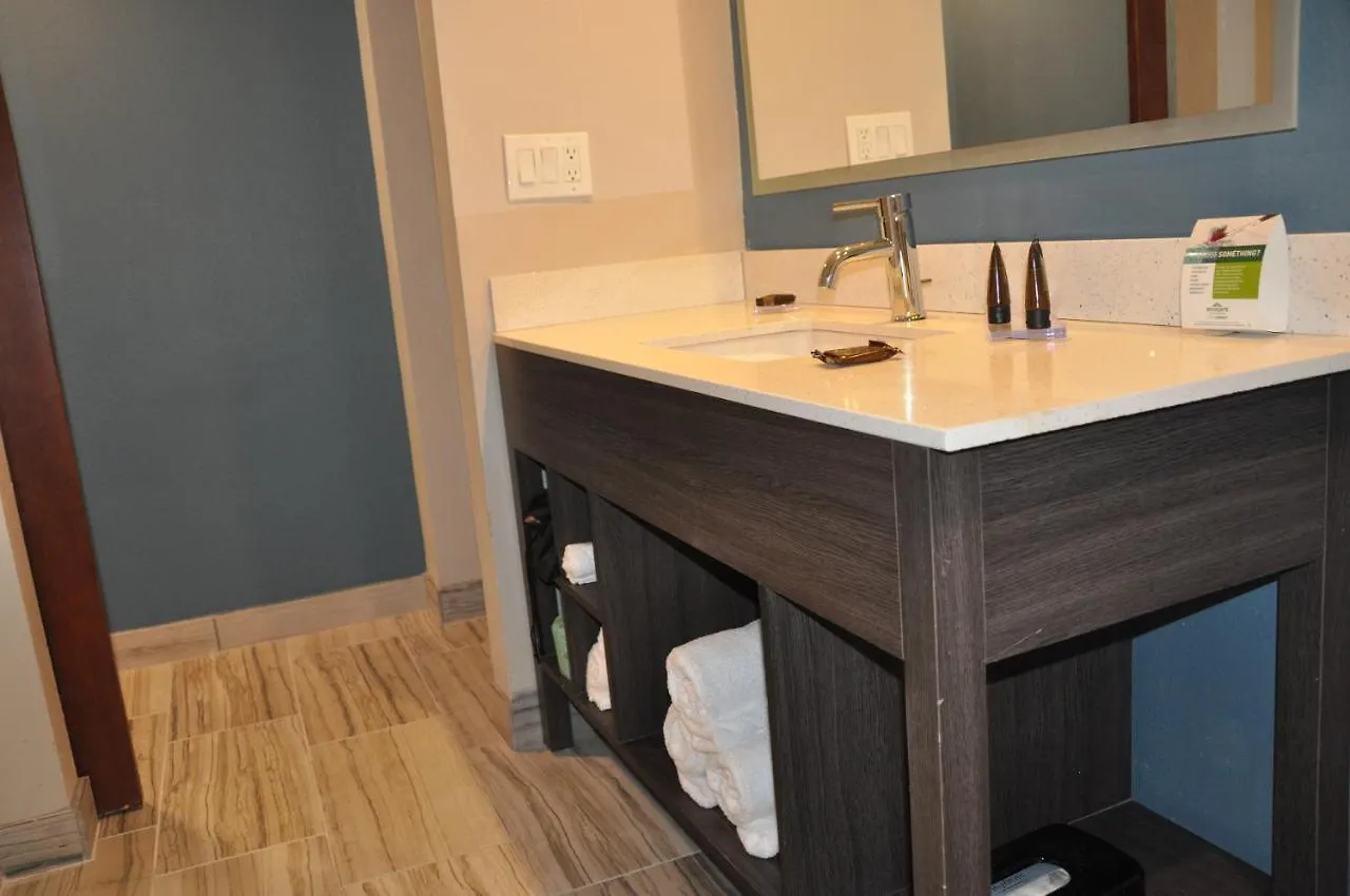Grand Kissimmee At Celebration - Shuttle To Theme Parks Otel 3*